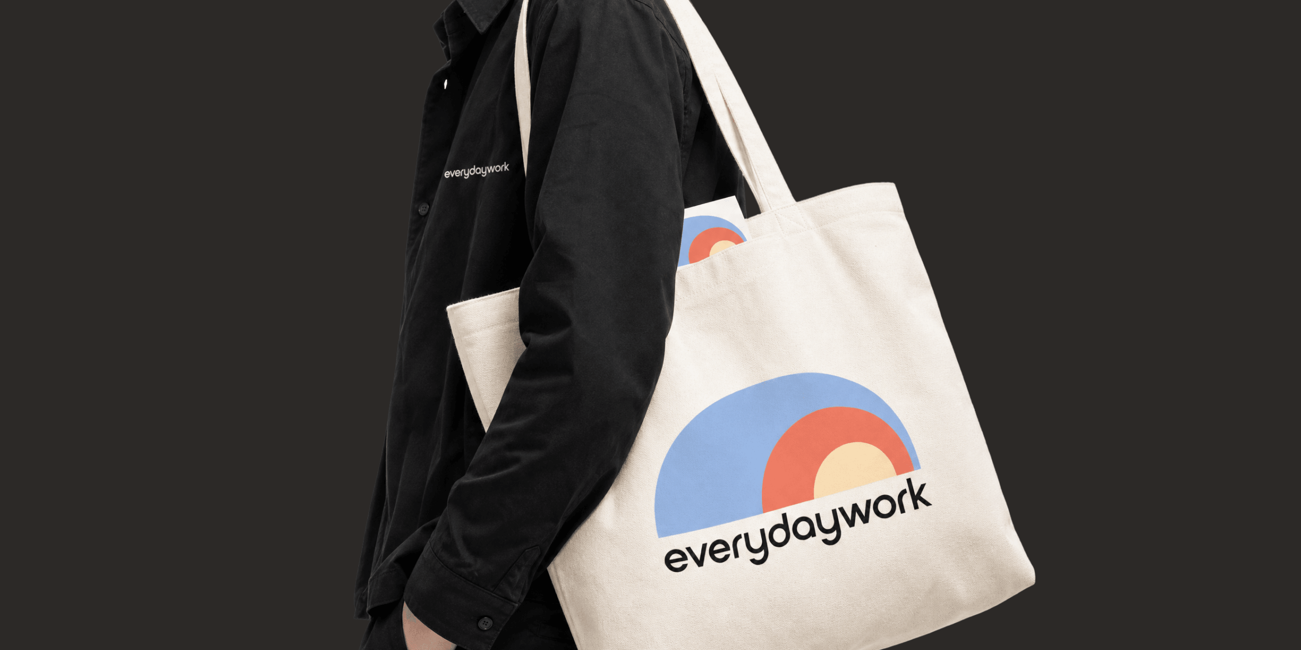 Everydaywork의 컬러 심볼과 워드마크를 적용한 브랜드 아이덴티티 디자인