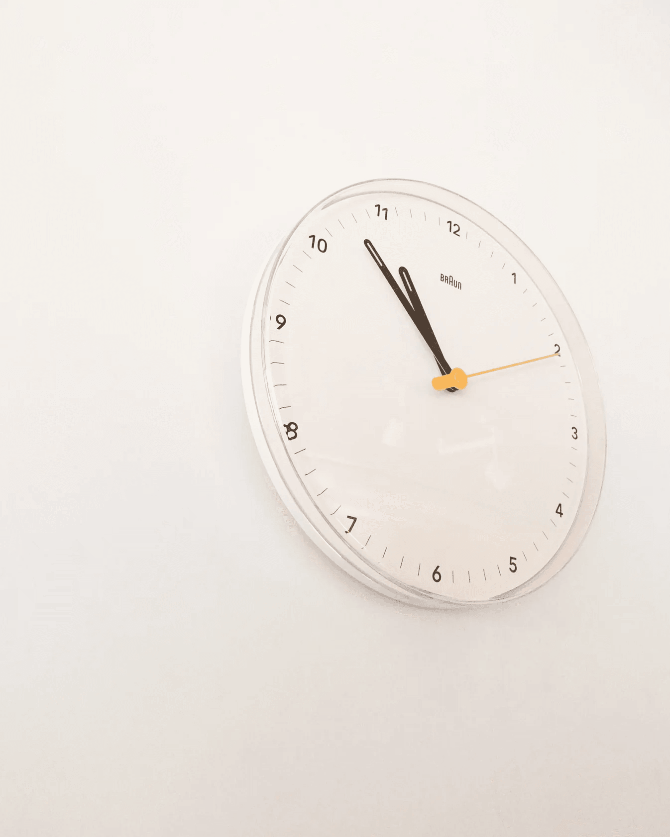 https://sortdays.com/products/braun-bc26-classic-analogue-white-wall-clock | BC26 아날로그 벽시계
