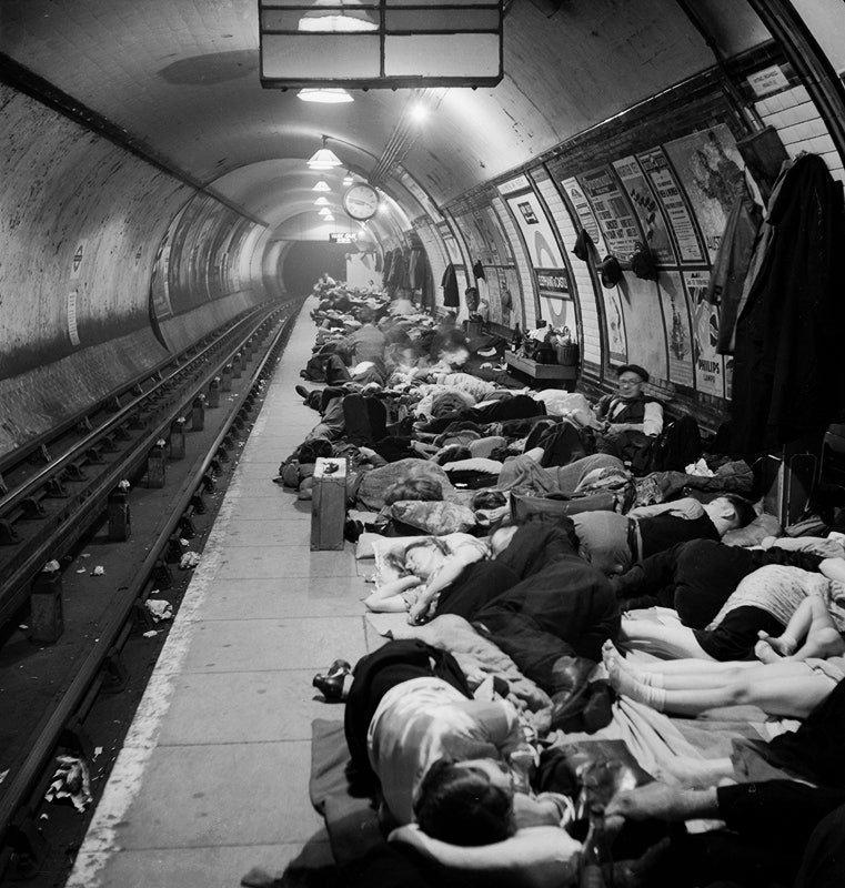 빌 브란트의 Shelter Pictures